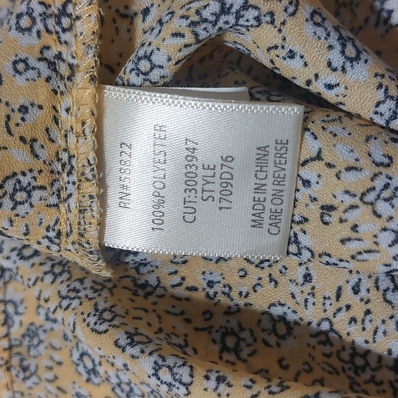 Max Studio Floral Print Top - Yellow and Blue - Picture 8 of 9